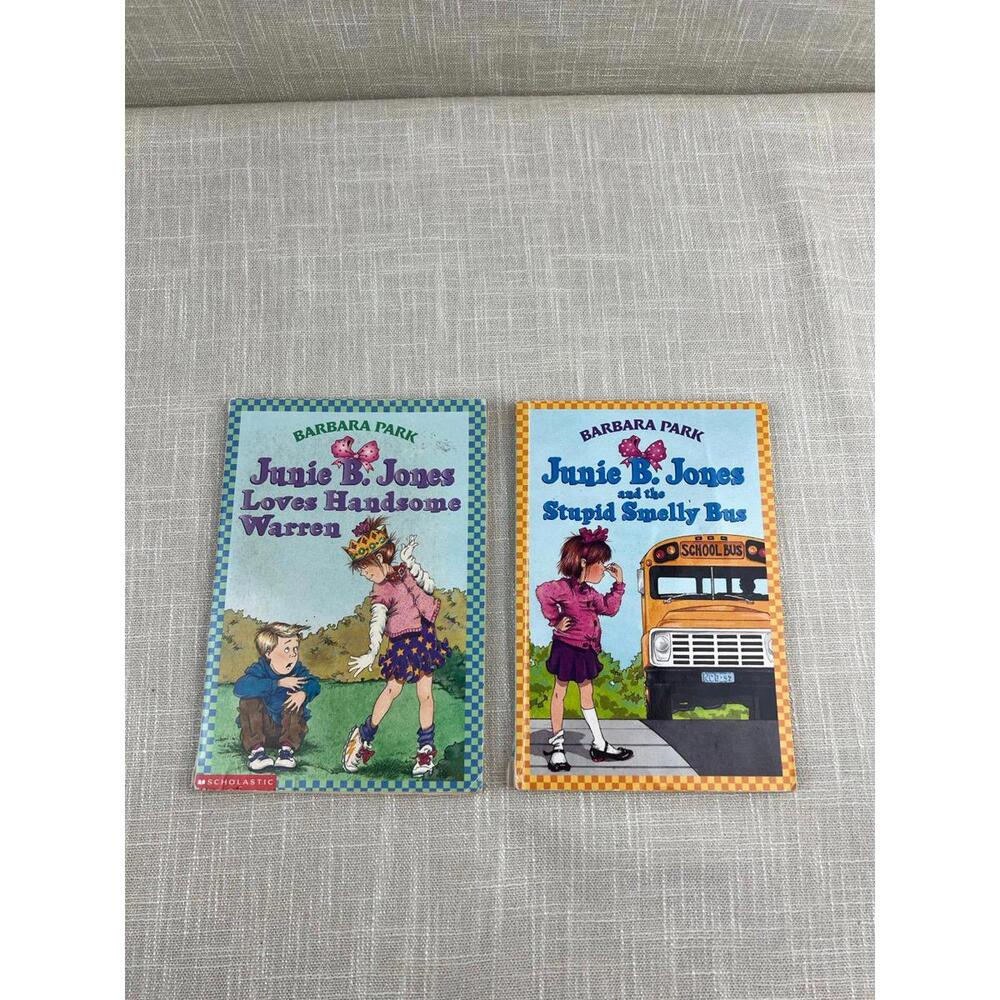 Junie B. Jones Book Set Loves Handsome Warren & The Stupid Smelly Bus